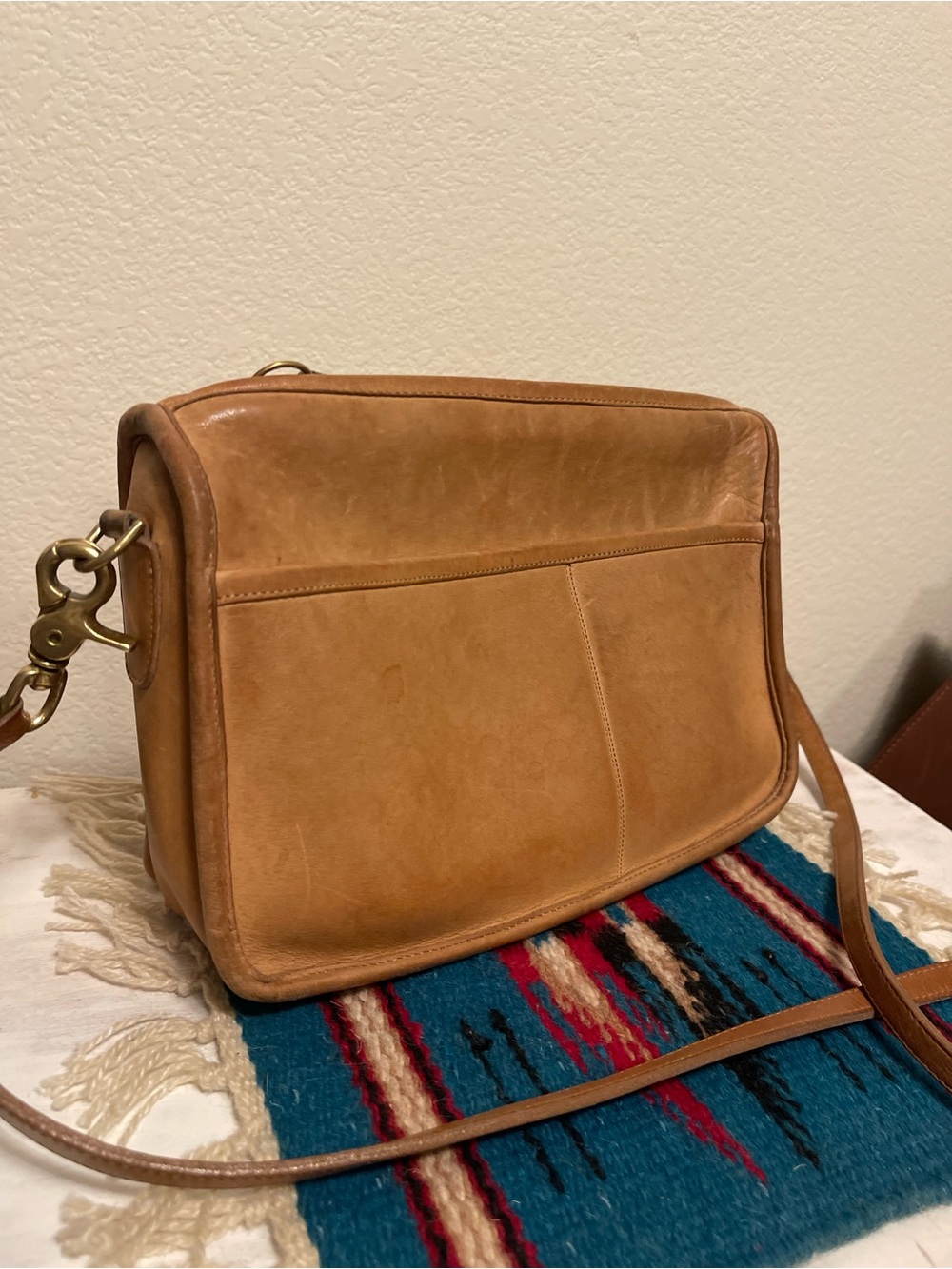 Vintage Coach Tan Leather Companion Bag 70’s Made in NYC - Picture 4 of 16